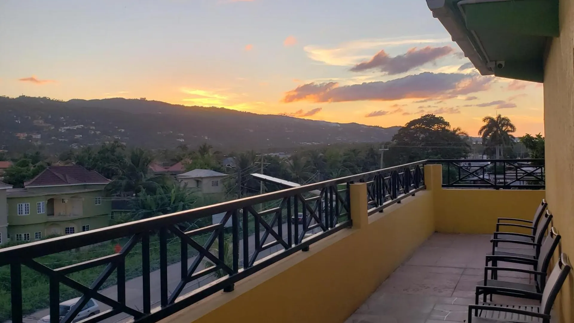 The Campbell'S Estates Appartement Montego Bay